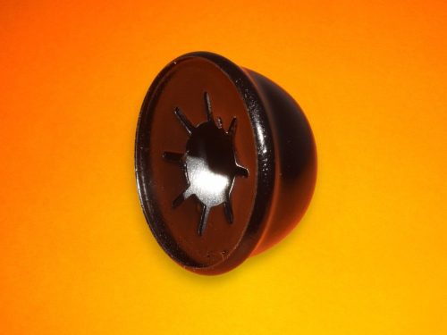 Funyirokerek-biztosito-B-D-BEMW481BH