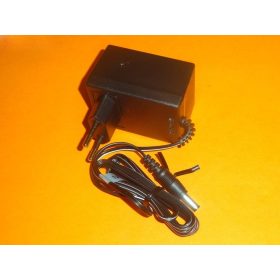 Töltő adapter B&D 12V (jack dugós)