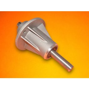 Késtengely csapágyházzal Castelgarden TC102 (bal)