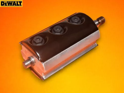 Gyalukes-dob-Dewalt-DCP580