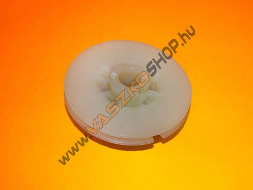 Berántó kötéltárcsa Husqvarna 340 , 345 , 350 (régi)