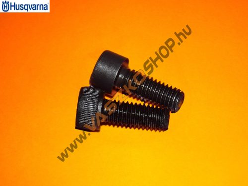 Kipufogó csavar Husqvarna 359