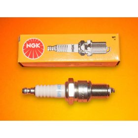 Gyertya NGK BPR4ES