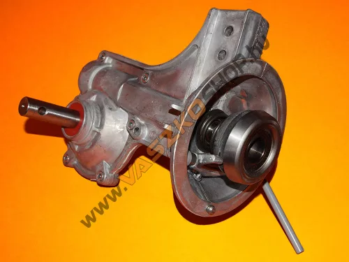 Hajtómű KF-04 Z24 (régi / kiskúpos)