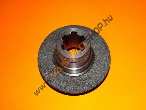Kuplung alsó KF-04 kicsi (kapálógép)