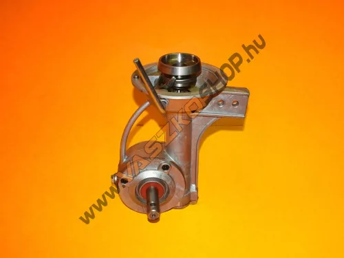 Hajtómű KF-04 Z28 (régi / kiskúpos)