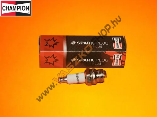 Gyertya Champion DJ8J