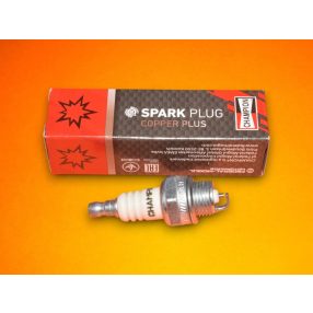 Gyertya Champion CJ7Y