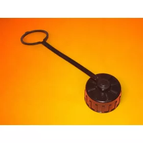 Üzemanyag kanna sapka