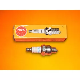 Gyertya NGK CMR6A