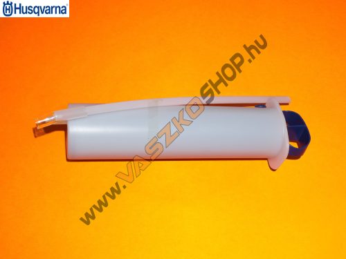 Olajleszívó Husqvarna 0,6L