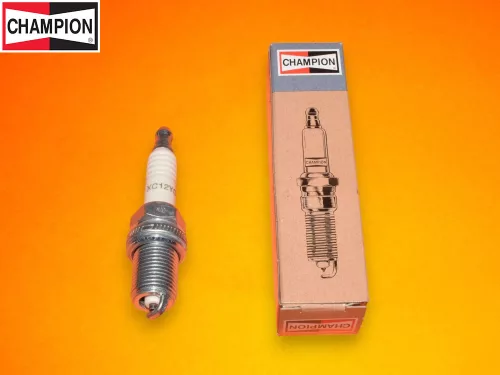 Gyertya-Champion-XC12YC