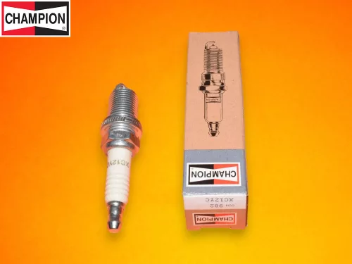 Gyertya-Champion-XC12YC