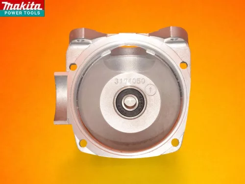Kupkerek-haz-Makita-BO6040