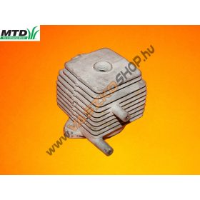 Henger MTD 600 , 700 , 790