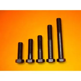 Kuplung csavar (több hosszban)