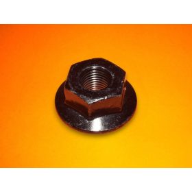 Bozótvágó kés anya Partner T330