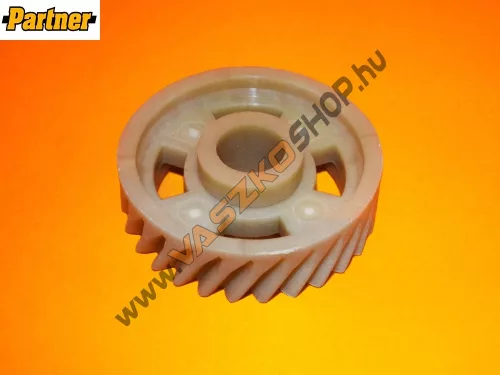Önjáró hajtás fogaskerék Partner P7053