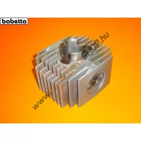 Henger Babetta 210