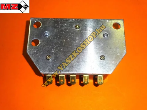 Feszültség szabályozó (12V) ETZ 125 , 150 , 250