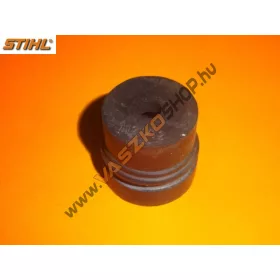 Gumiágy jobb oldali Stihl MS 440