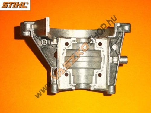 Forgattyúsház Stihl FS 90