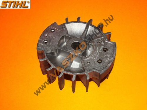 Lendkerék Stihl FS 55